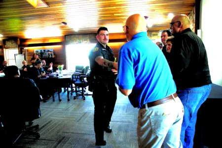 18 officers graduate from crisis training on mental health